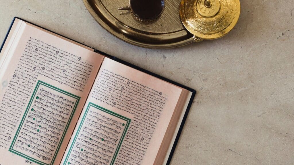 Quelle est la différence entre l’arabe coranique et l’arabe moderne - Merkez al Bourhan