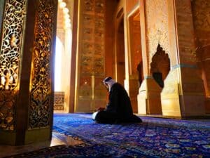 Les bienfaits spirituels d’apprendre l’arabe selon les savants - Merkez al Bourhan
